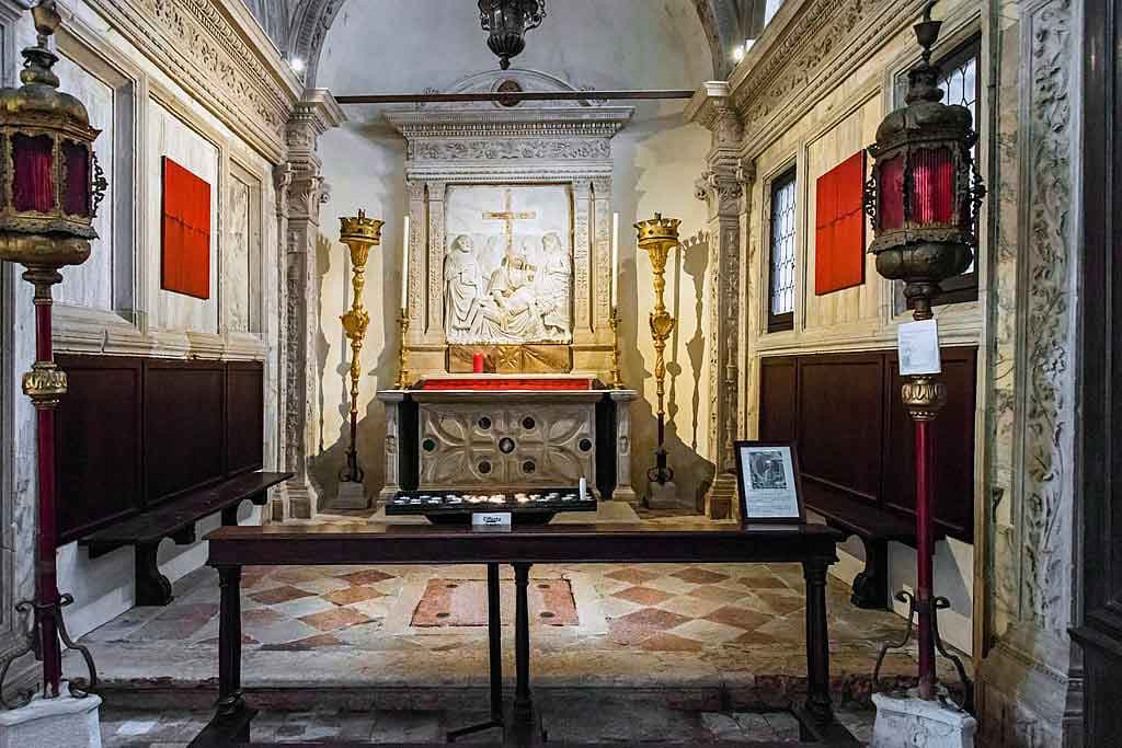 Chiesa di  San Lio, Venice - Gussoni chapel